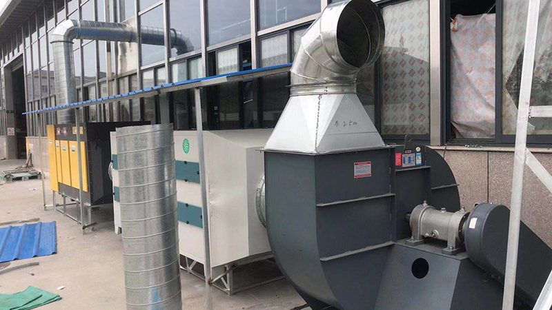 静电油烟净化器与活性炭：揭秘两者净化原理及适用场景