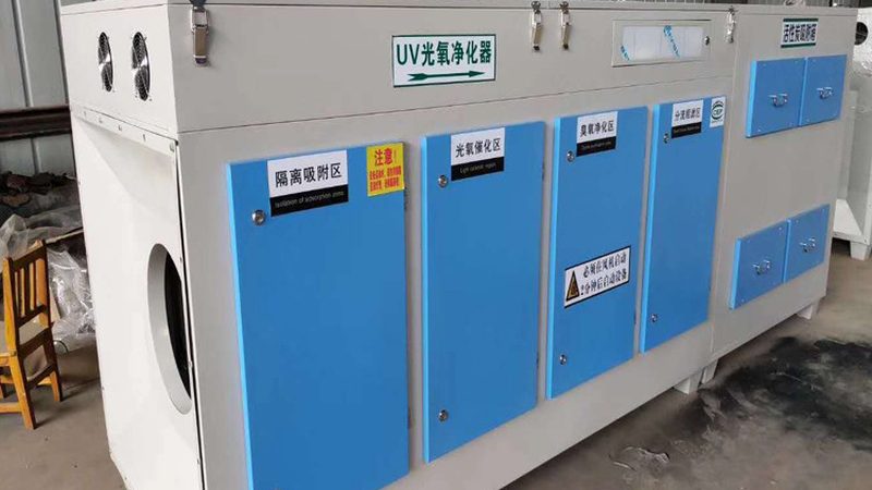工业活性炭吸附箱：环保设备中的“空气净化器”**